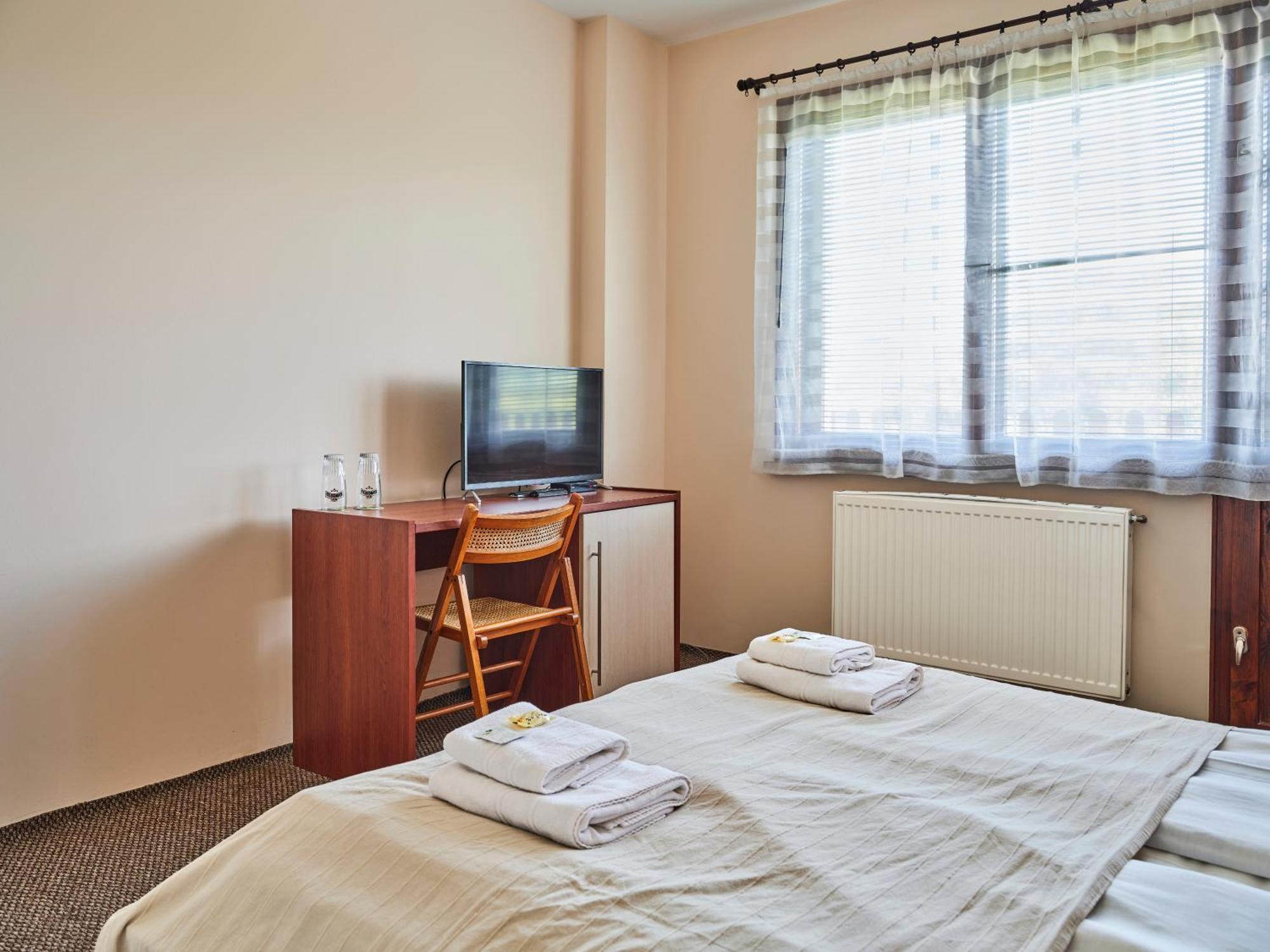 Hotel Tihiat Kat Apriltsi  Dış mekan fotoğraf