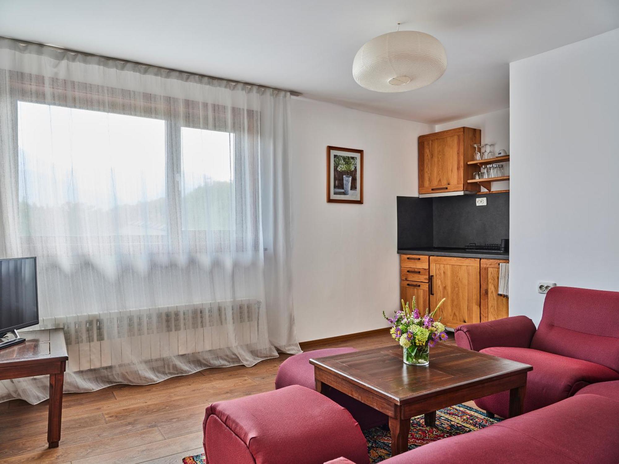 Hotel Tihiat Kat Apriltsi  Dış mekan fotoğraf