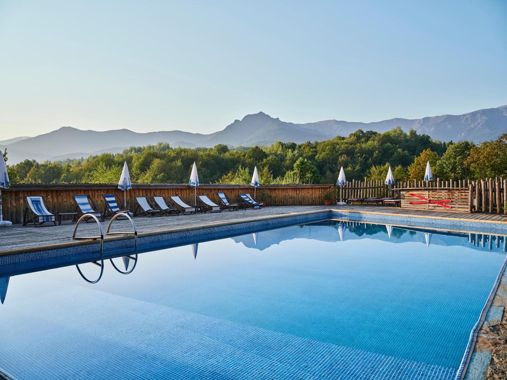 Hotel Tihiat Kat Apriltsi  Dış mekan fotoğraf